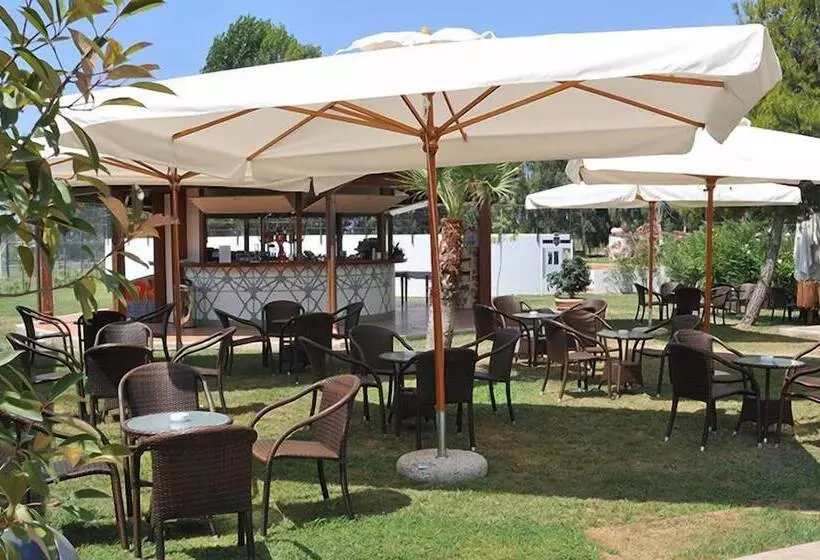 Hotel La Bruca Resort