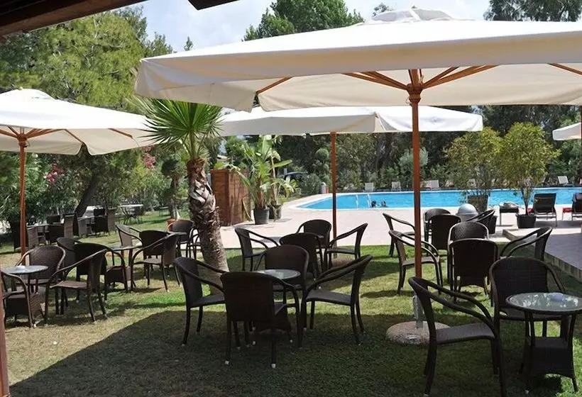 Hotel La Bruca Resort