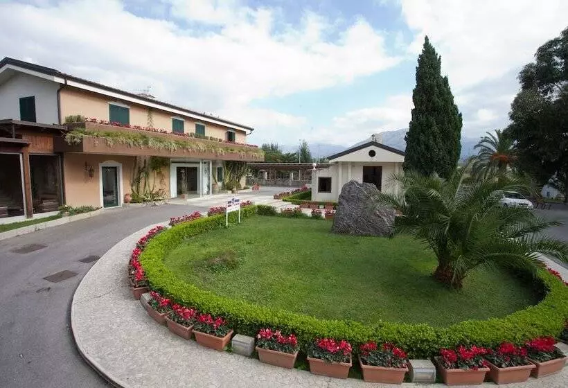 Hotel La Bruca Resort
