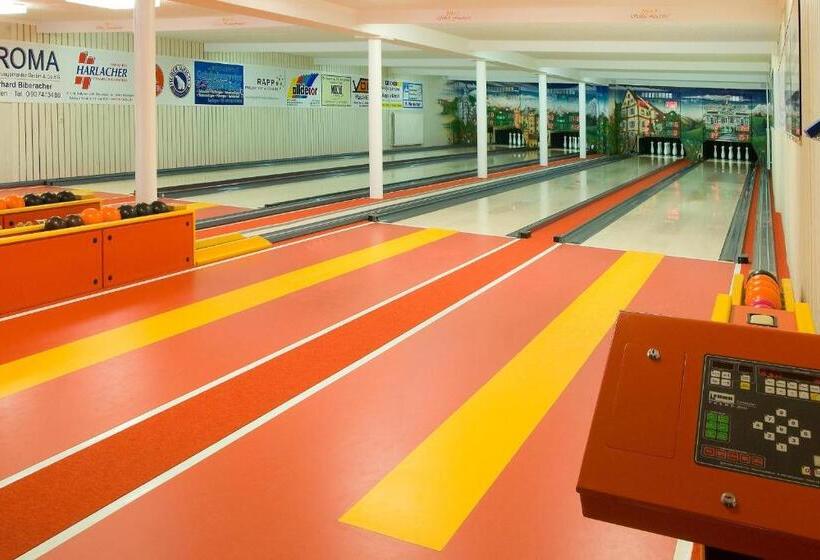 بنسيون Zum Schlössle