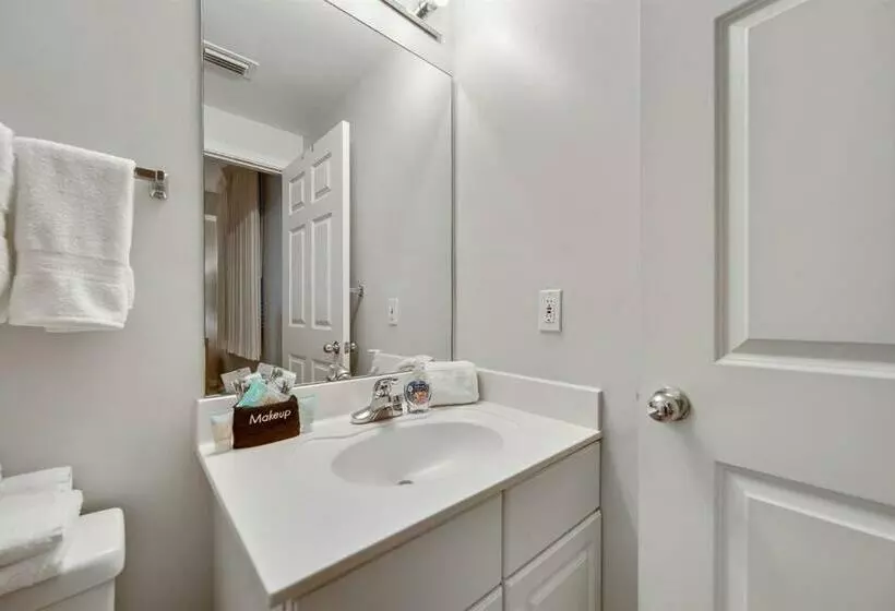 Bristol 205   Beachfront Condo With Breathtaking Views