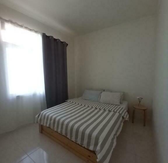 Shambala Palm Beach Anyer