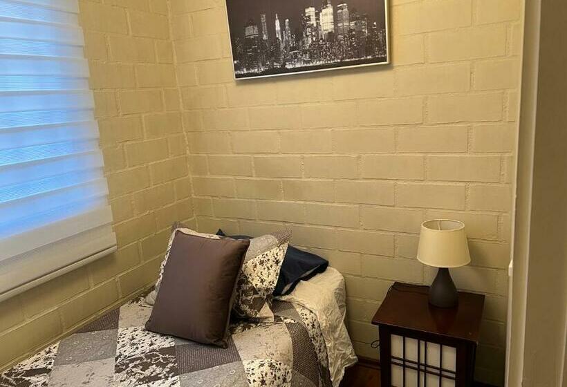 Apart Hotel Chillan   Home Cozy   Empresas   Factura   Aire Acondicionado   Parking   Wifi   Servici