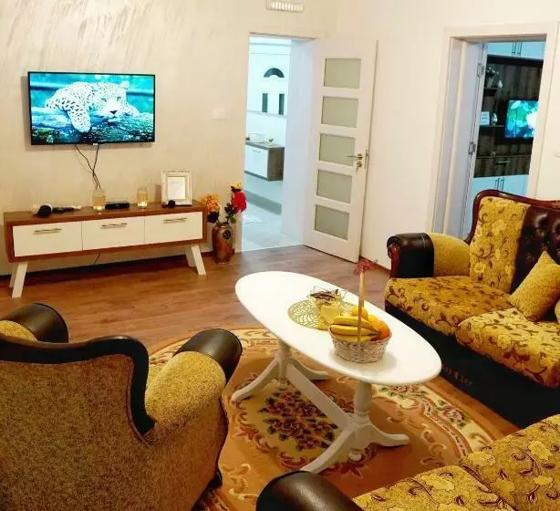 Apartments Manitovac M