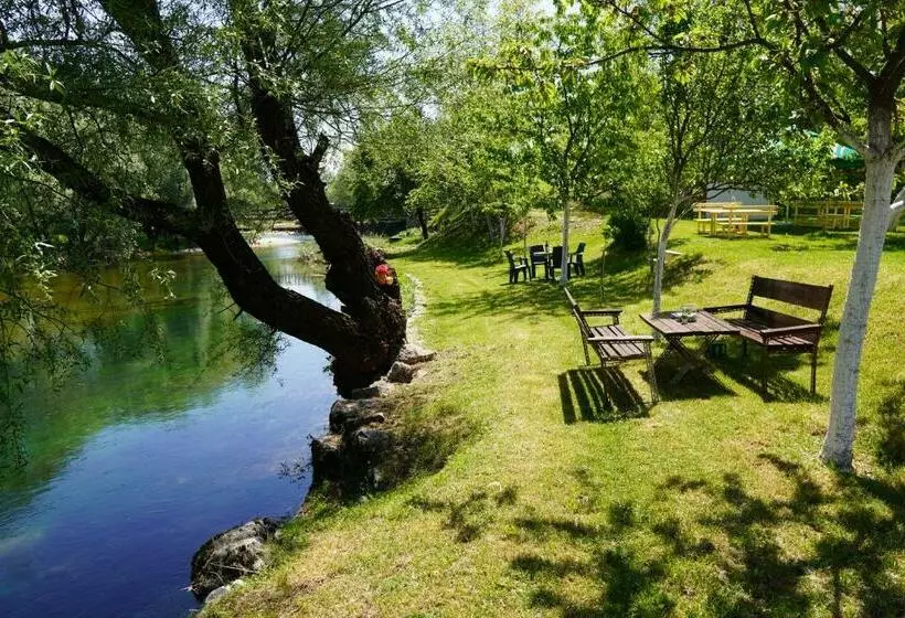 Apartments Manitovac M