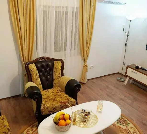 Apartments Manitovac M
