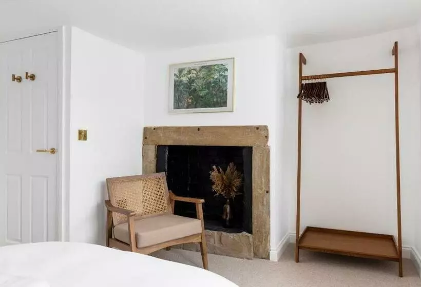 Luxe Design   Heart Of Rothbury   Sleeps 8!