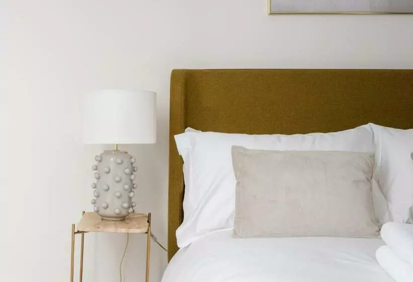 Luxe Design   Heart Of Rothbury   Sleeps 8!