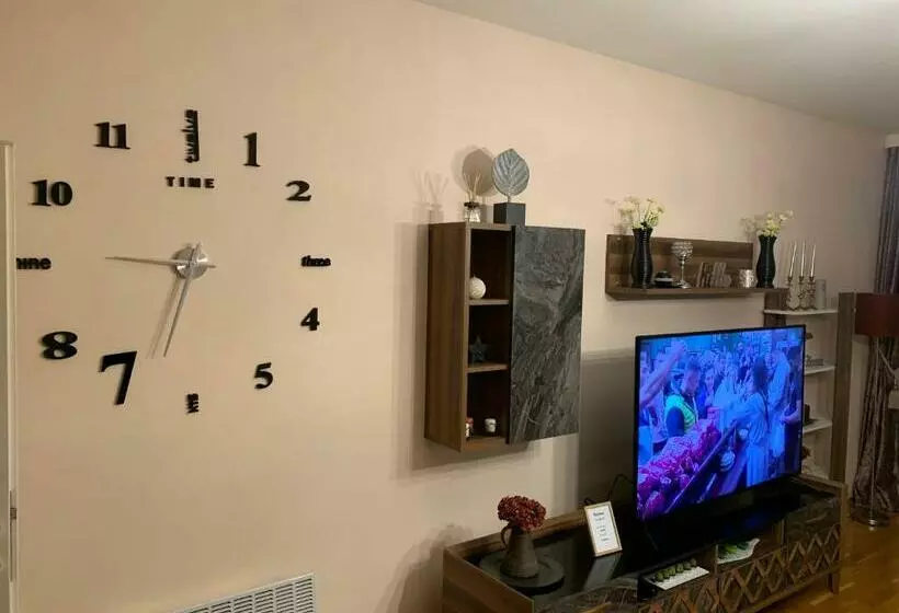 Apartment Mistik