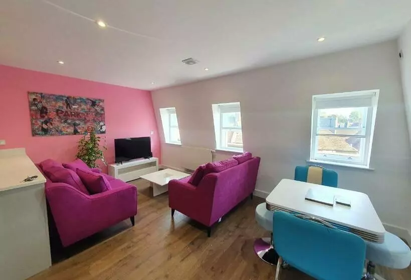 Super Penthouse Apartment In The City Centre