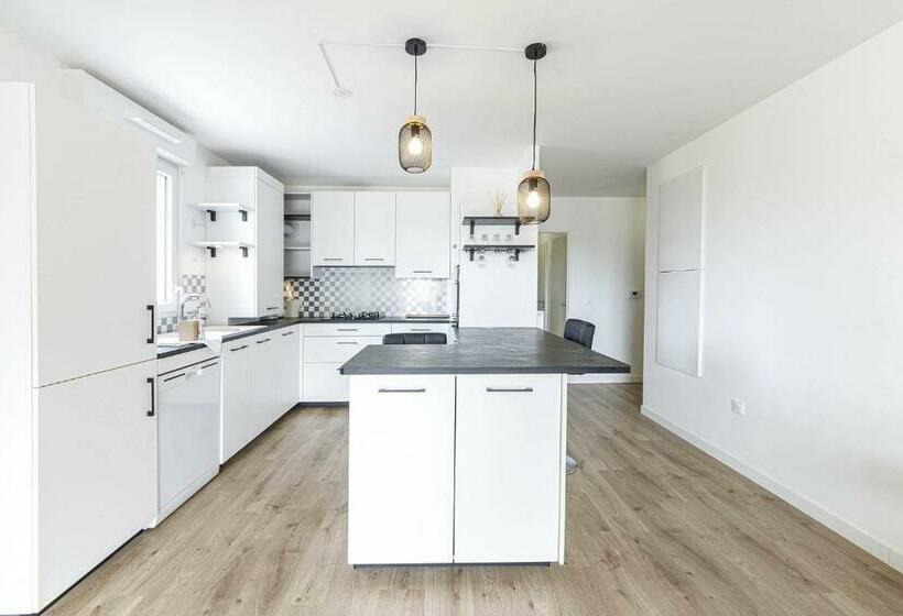 T2 Terrasse  Terra Botanica Et Aquavita