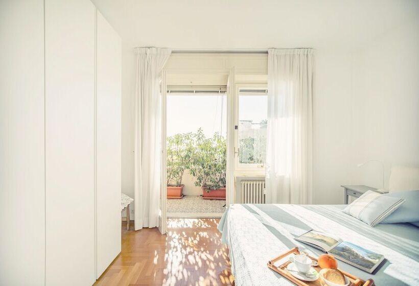 Boscobello Seaview Apartment