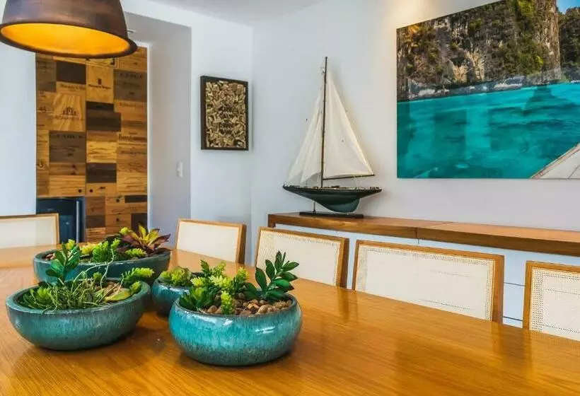 Mansão De Luxo Perto Da Praia Em Caraguatatuba