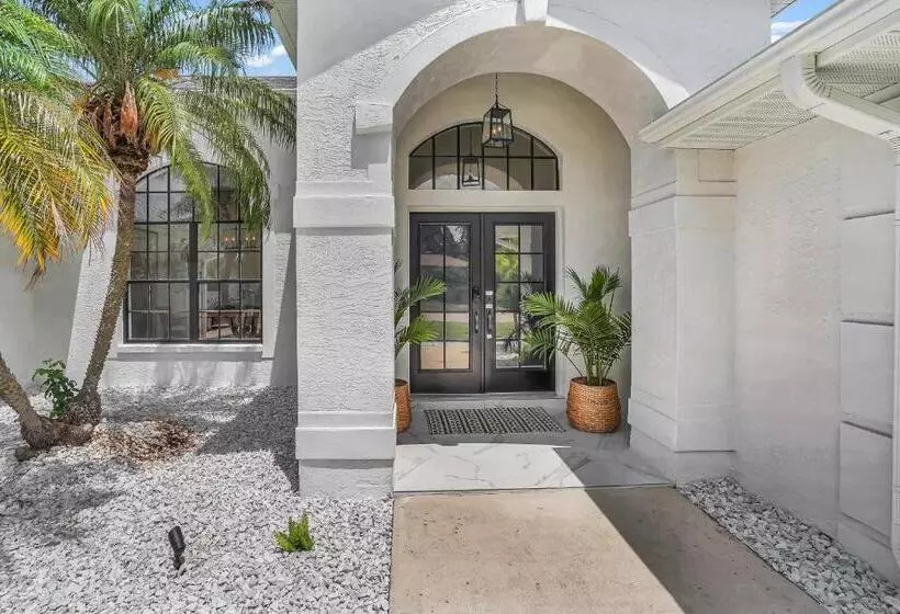 Exquisite 4 Bedroom Villa With Heated Pool Sarasota Area