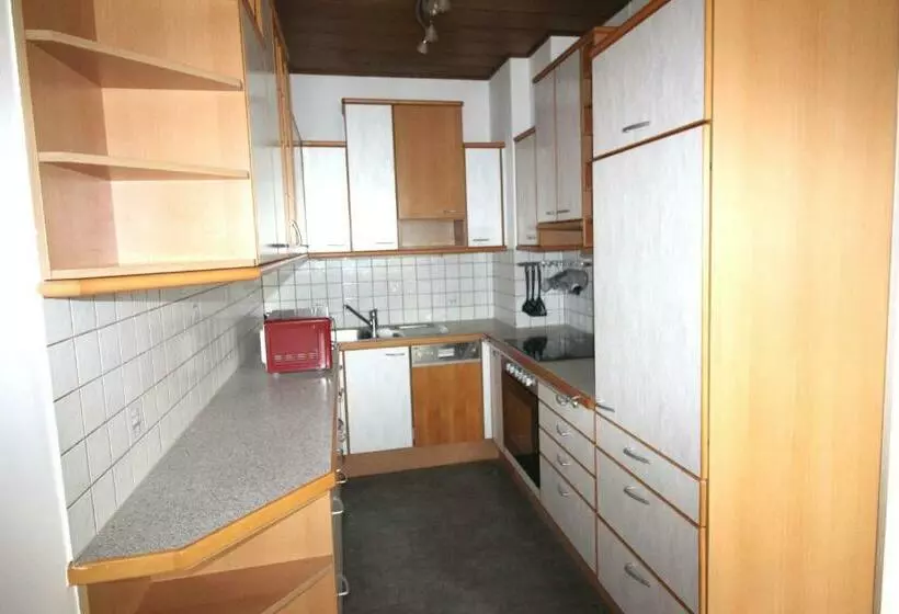 Geräumige Ferienwohnung Im Zentrum