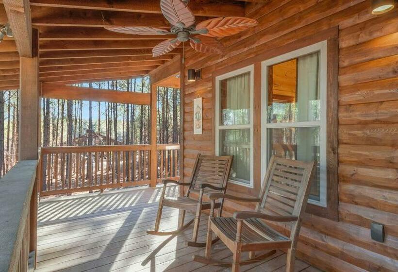 Large Luxury 2br Cabin W Hot Tub Double Trouble Was Designed For Fun Comfort And Memories Minutes Fr