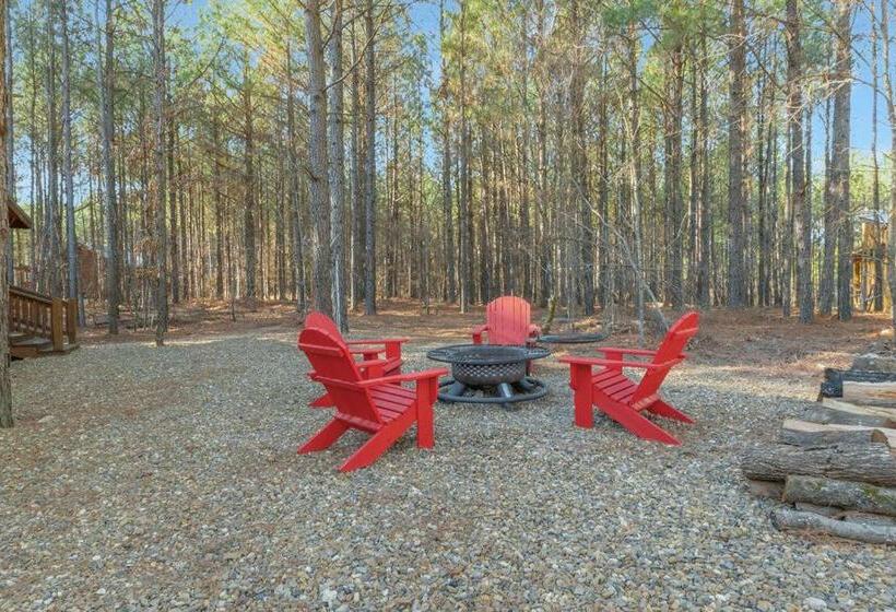 Large Luxury 2br Cabin W Hot Tub Double Trouble Was Designed For Fun Comfort And Memories Minutes Fr