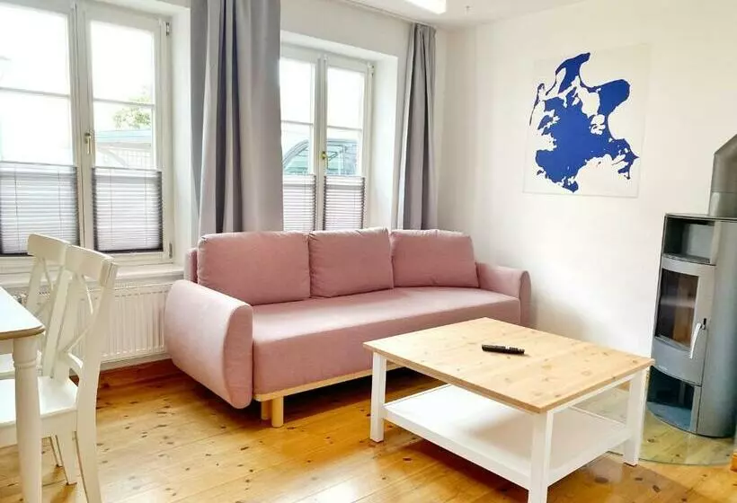 Sassnitz Seaside Appartements Seaside Appartements Pink