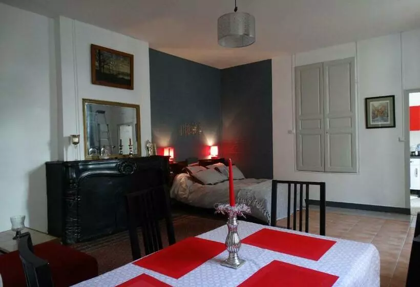 Studio Séquoia Au Pied Du Château