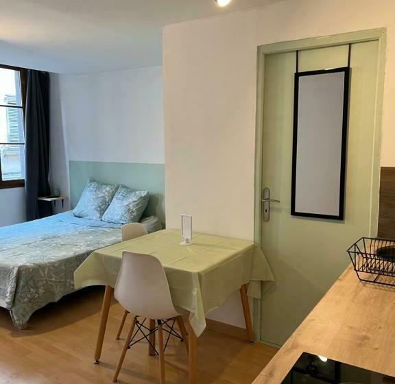 Appartotel 1 Espalion