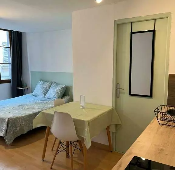 Appartotel 1 Espalion