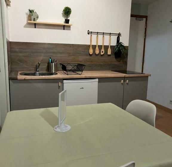 Appartotel 1 Espalion