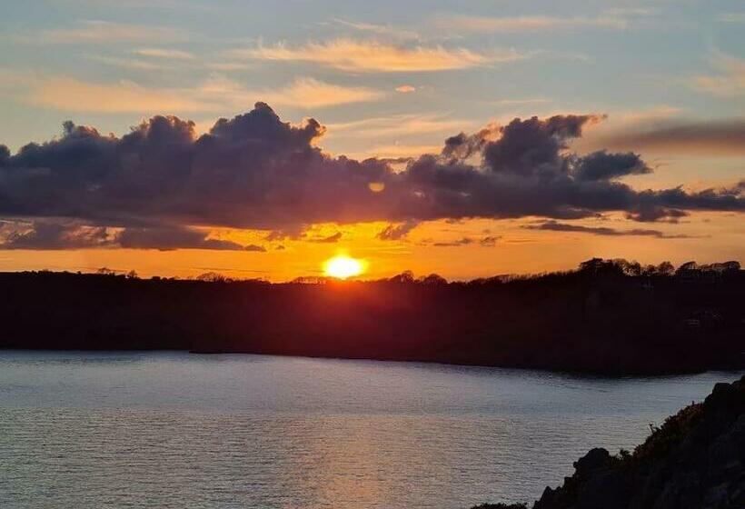 Caswell Holiday Cottage, Gower, Close To Mumbles