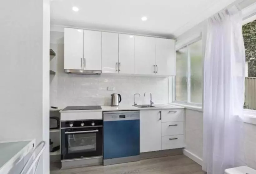 Coastal Cottage   Ettalong Beach