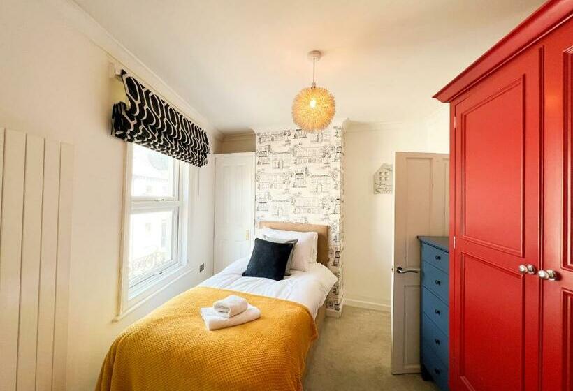 Suitely   Bloomsbury House