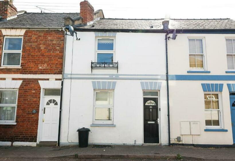 Suitely   Bloomsbury House