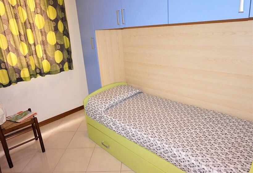 Three Room Apartment In Residence With Sea View By Beahost Rentals