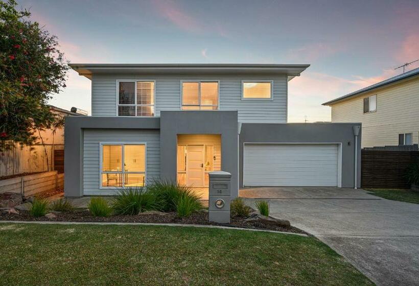 Wauwa Ana   Moana   C21 Southcoast Holidays