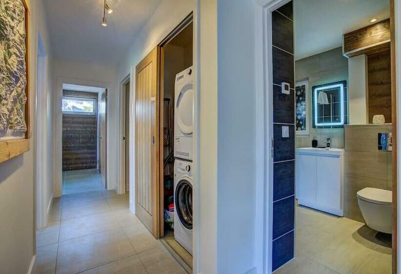 Apt. Marmottes  Fabulous 3 Bed, 2 Bath, Sleeps 6