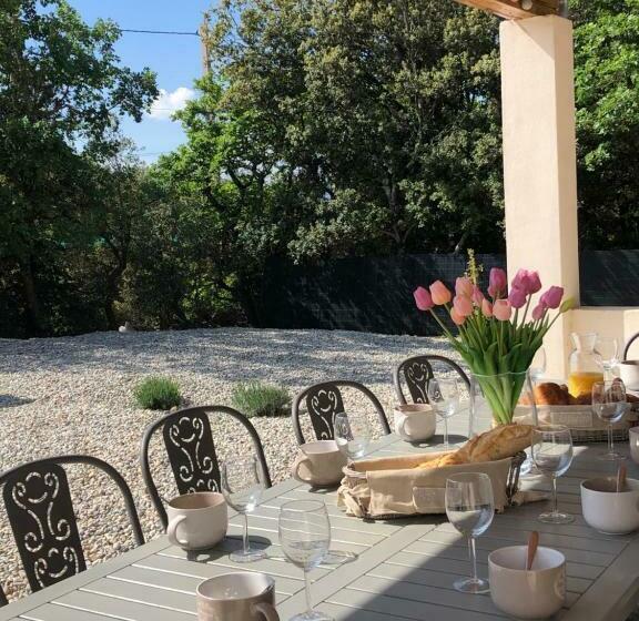 Echappee En Provence