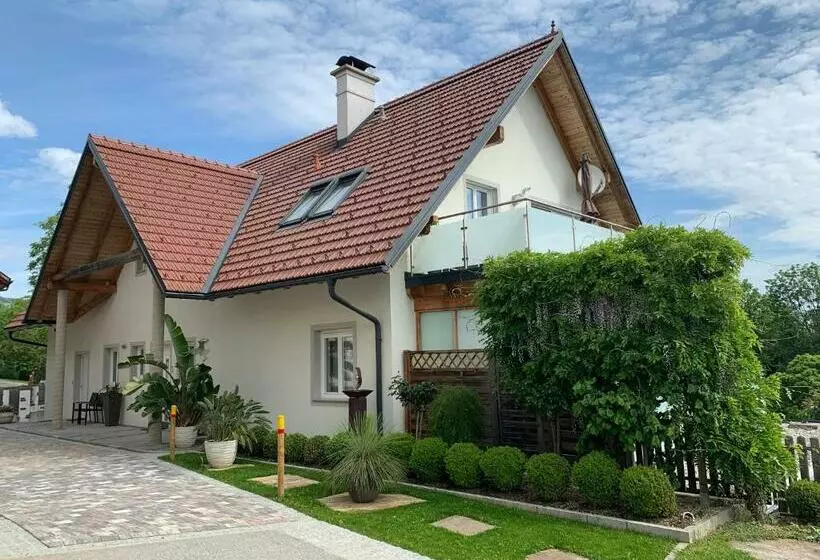 Exklusive Ferienwohnung / Stainz / Luxury Holiday Apartment