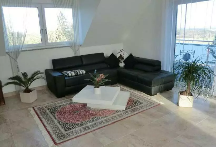 Exklusive Ferienwohnung / Stainz / Luxury Holiday Apartment