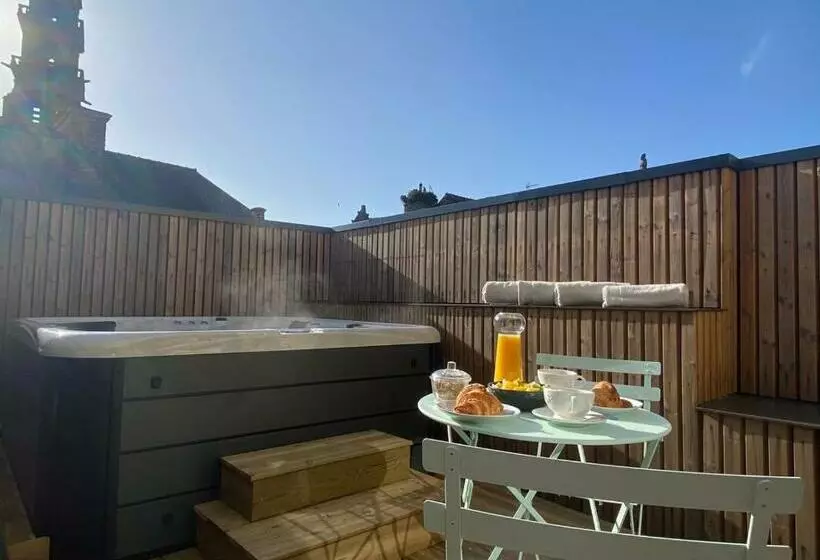 La Maison Du Quai Triplex De Charme 4 étoiles En Hyper Centre Avec Spa