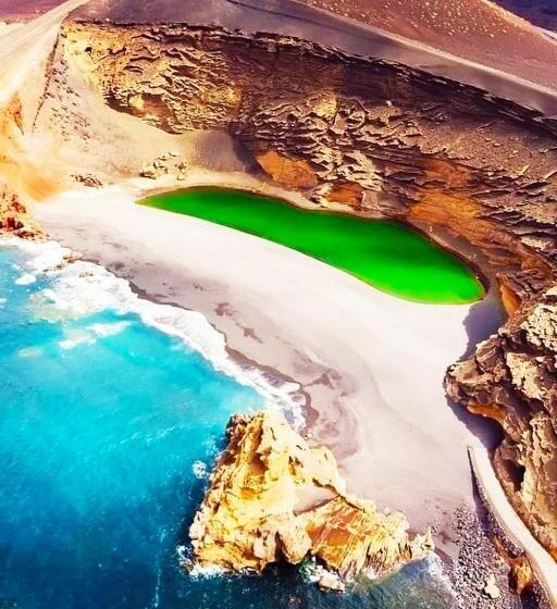 Apartment Vincent, Cozy And Sunny Over The Rooftops