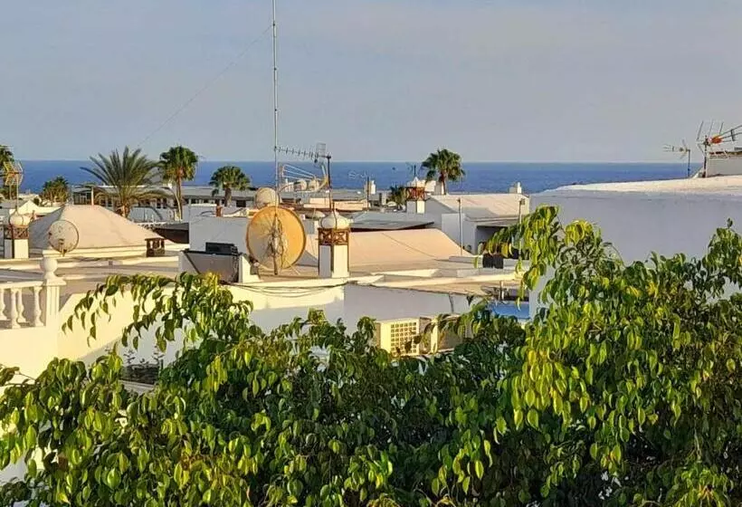 Apartment Vincent, Cozy And Sunny Over The Rooftops