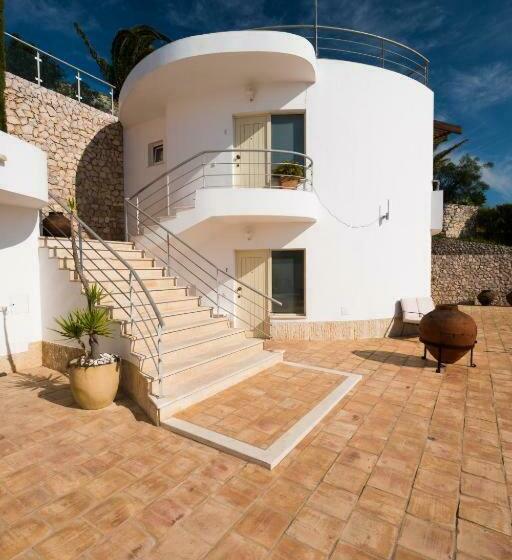 Beach Park Apartments