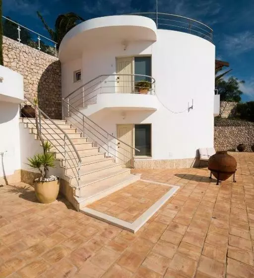 Beach Park Apartments