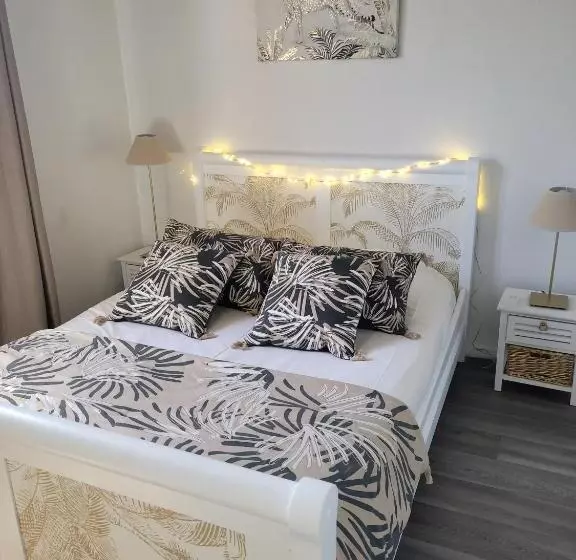Charmante Maison Avec Jacuzzi