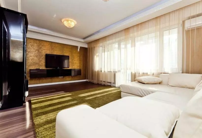 Flowers Apartments   Large And Spacious