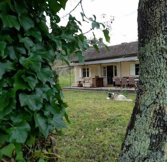 Maison Dans écrin De Verdure En Périgord Noir