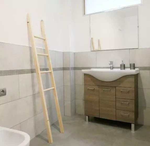 Ristoro 5   Splendido 100 Mq, Nuovo E Luminoso