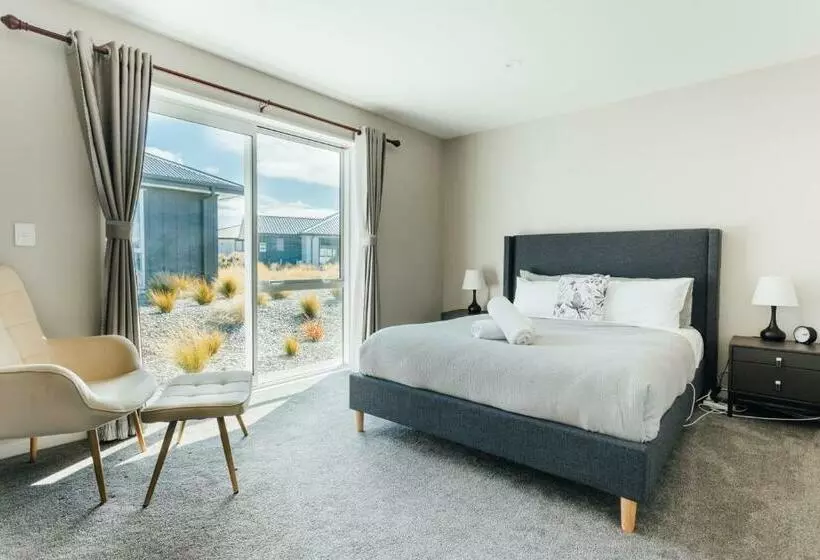Snowflake Tekapo