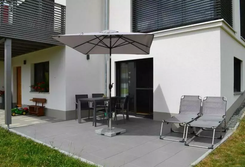 Zirbenholzwohnung Lochau