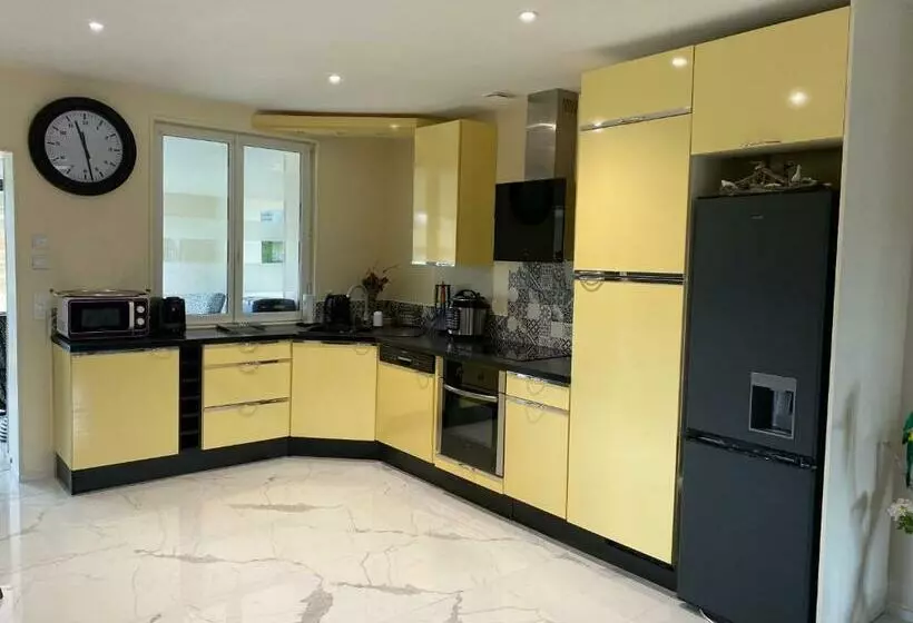 Maison Rez De Chaussée 3 étoiles Confortable