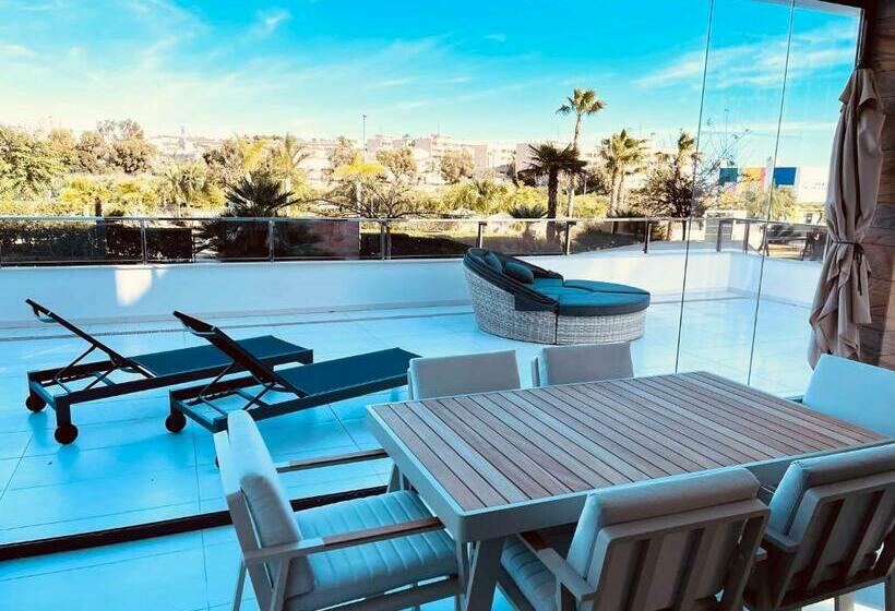 Mil Palmeras Bioko 208 Apartment For 6