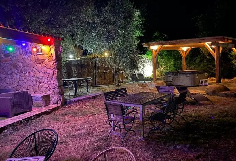 Résidence A Casa Vecchia Gites De Charme Avec Jacuzzi Proche Ajaccio